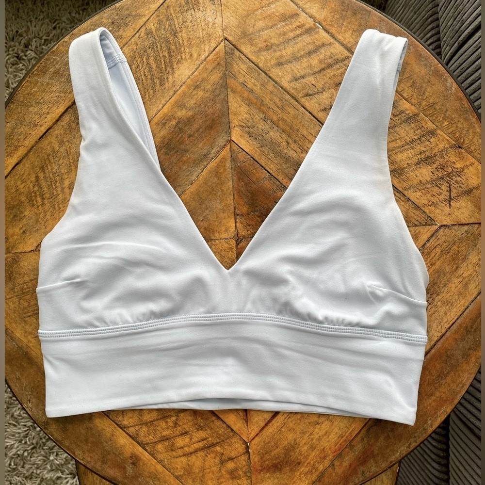 Lululemon Align V-Neck Bra - C/D cup